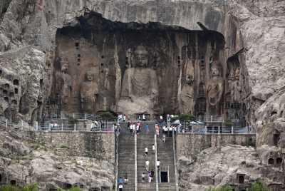 Longmen-Grotten in Luoyang